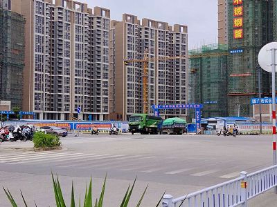 吾悅廣場(chǎng)